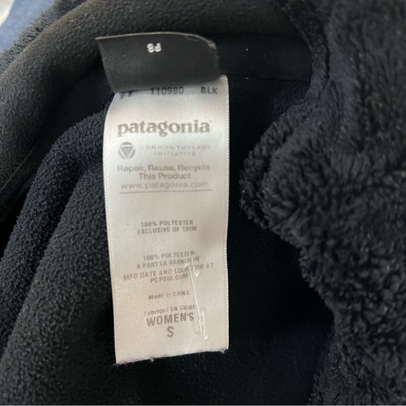 Patagonia Synchilla Black R4 1/2 Zip Sweater Size S - Picture 5 of 8